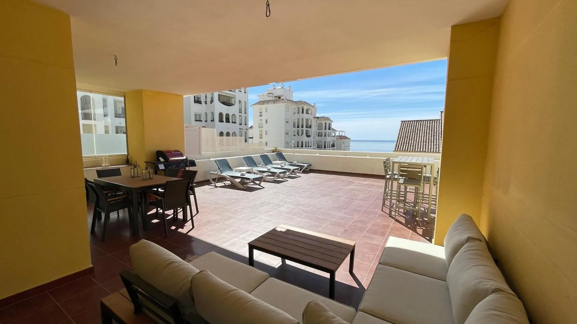 Apartment Intermobiliaria Rentals - Puerto Alto B5 13 Estepona