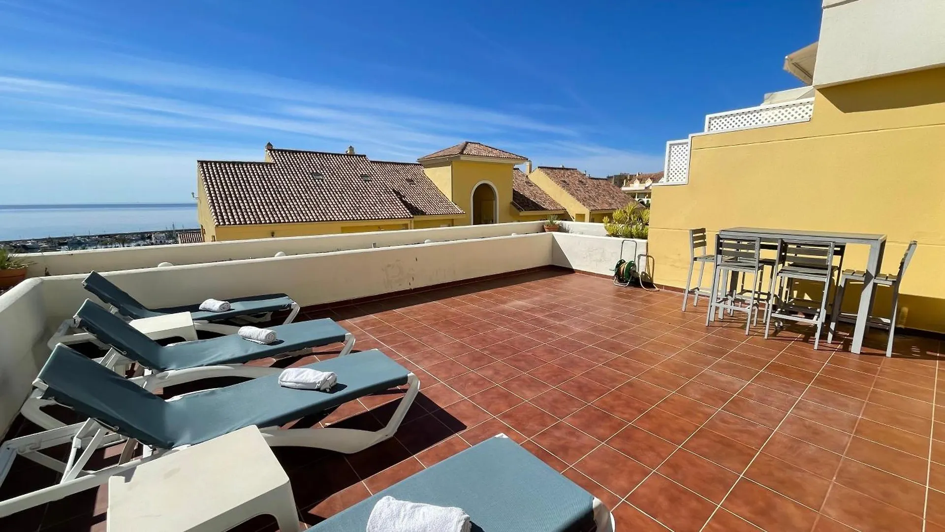 Apartment Intermobiliaria Rentals - Puerto Alto B5 13 Estepona