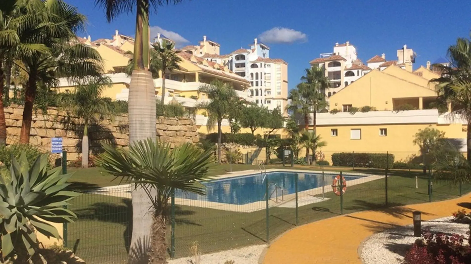 Intermobiliaria Rentals - Puerto Alto B5 13 Estepona 0*,  Spain